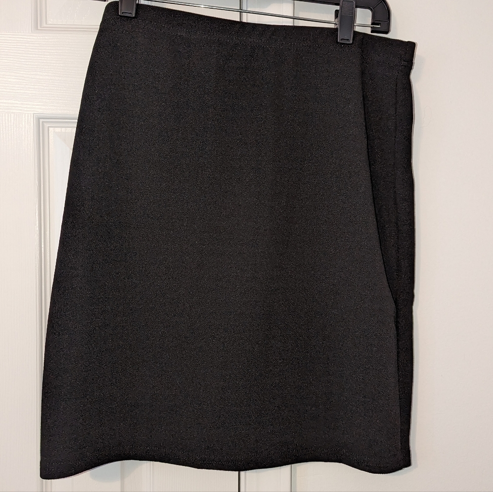 Black Classic Pencil Skirt Closet Staple